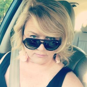 Meet your Posher, Robbie